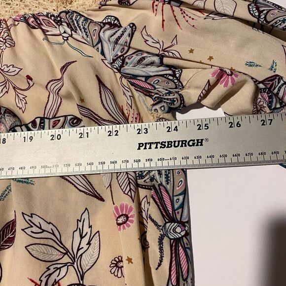 A.N.A Woman's Ivory Lace Top‎ Blouse All Over Butterfly Print Size XL 3/4 Sleeve - Picture 3 of 13